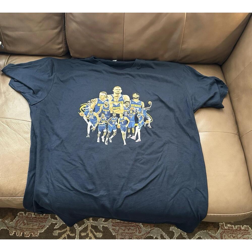 Denver Nuggets2026 Team Picture T-Shirt Team Issued Xl Jokic Murray